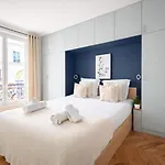 Elegant Appartement Au Coeur De Montmartre