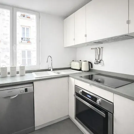 Elegant Au Coeur De Montmartre